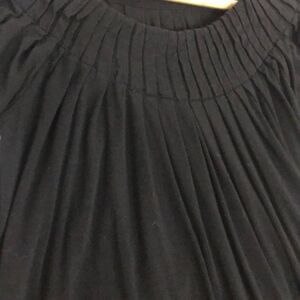 Pleated Shirt Round Neck Short Sleeve Black Size PP